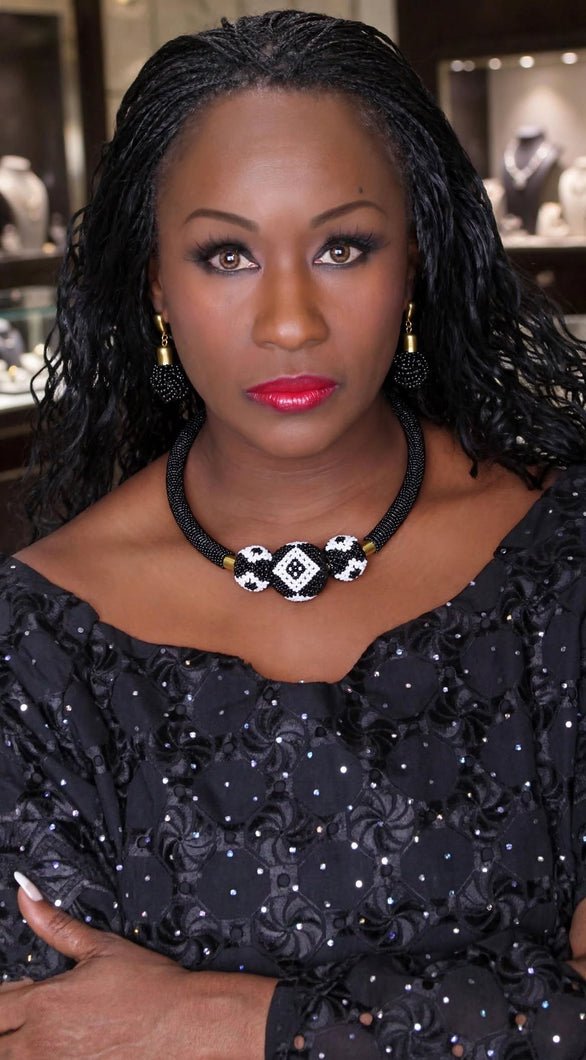 Zuri - Zulu Beaded Statement Necklace Set